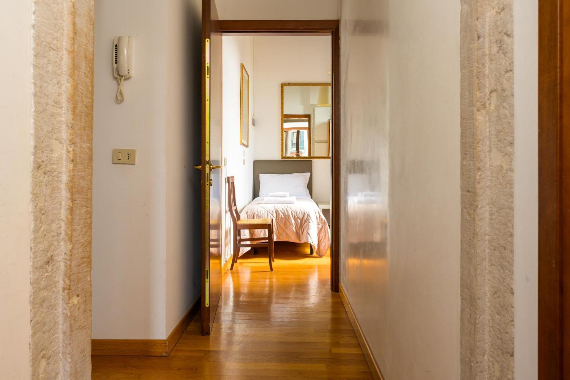 Ca Romite Apartment เวนิส ภายนอก รูปภาพ